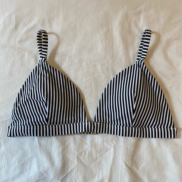 Hollister Other - Hollister Co. bikini top CLOSET CLEAR OUT